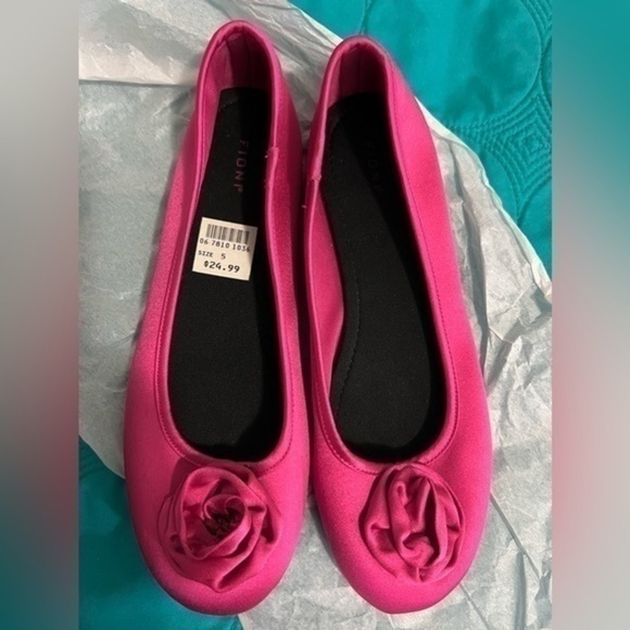 Fioni pink satin ballet flats rosette toe size 5 - Picture 2 of 10
